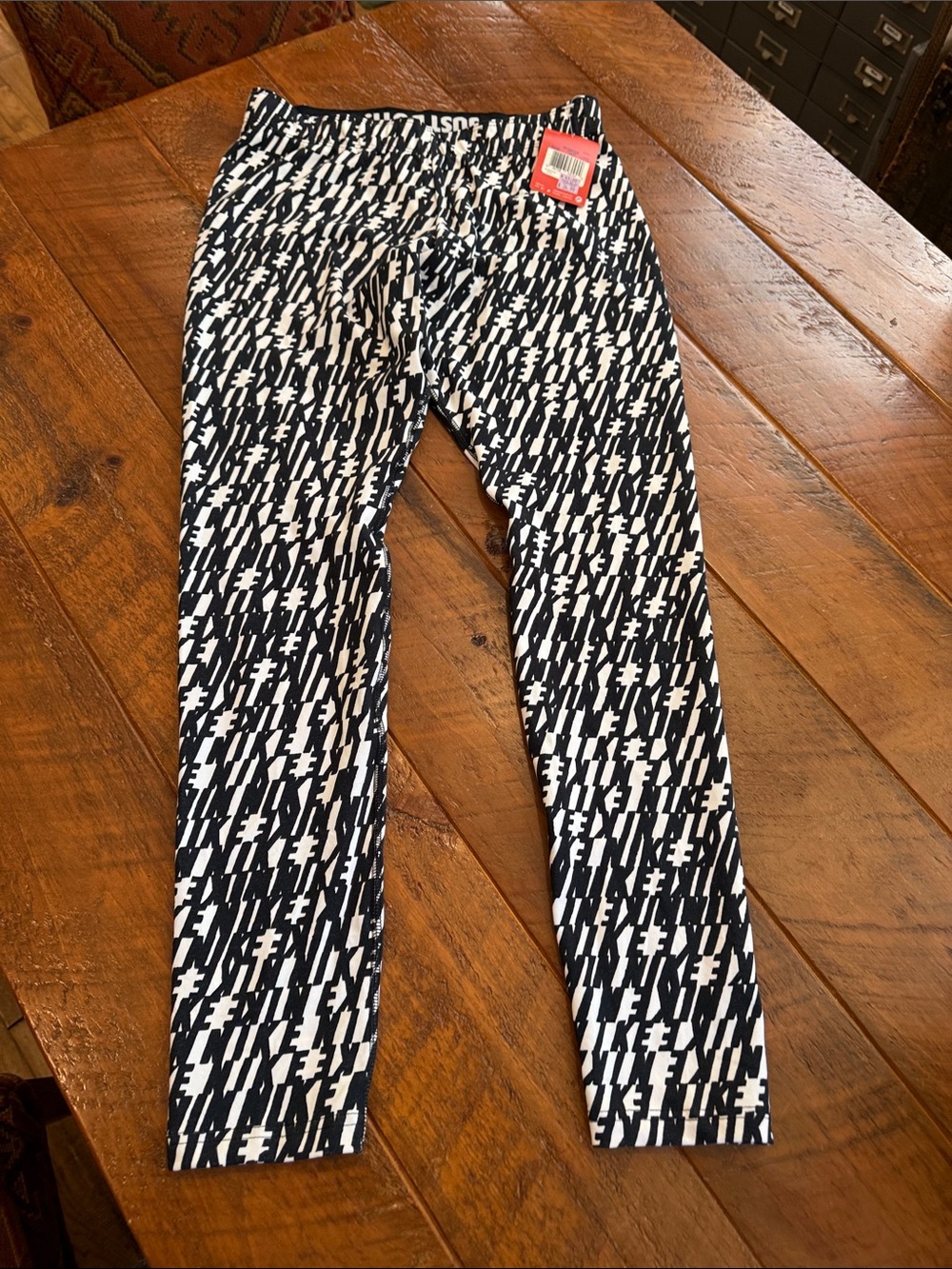 Women’s Nike logo tights